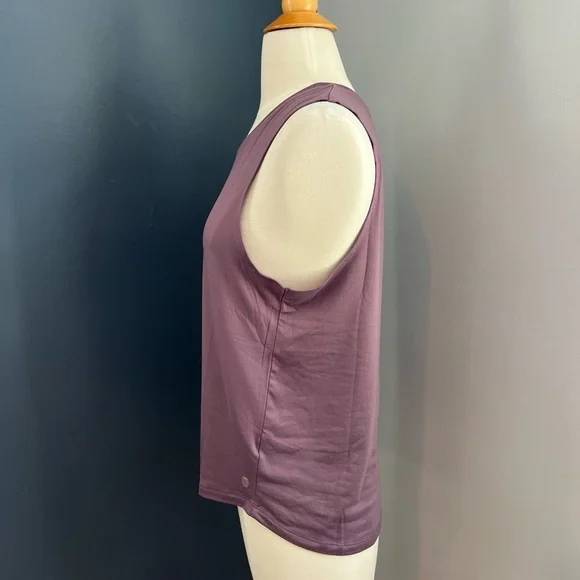 Balance Collection Women’s Mauve Cutout Athletic Tank Top Medium - Picture 6 of 7